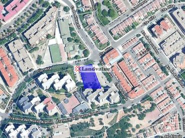 Terreni e lotti in vendita a Hita 18