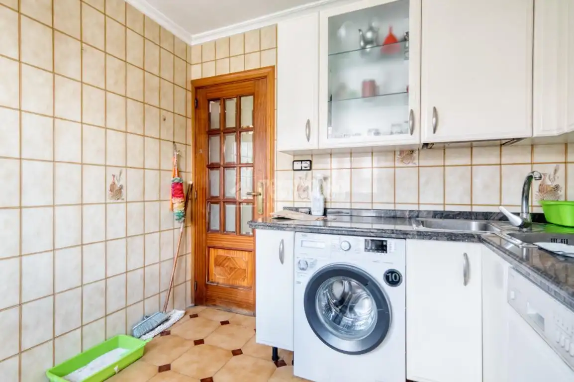 Cocina de Piso en venta en Salamanca con Calefacción y Balcón