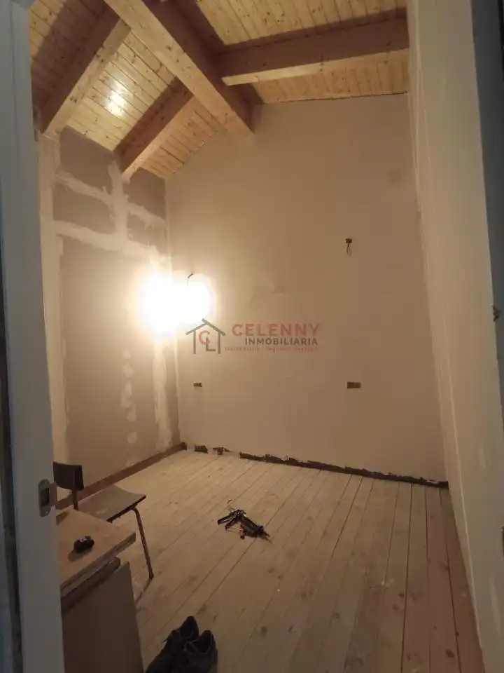 Casa adosada en venta en San Cibrao das Viñas con Calefacción y Trastero