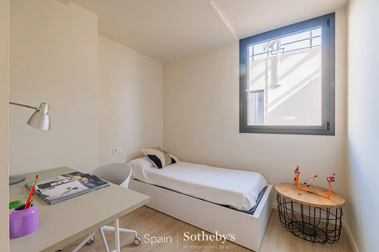 Duplex con ascensore in vendita a Gran Via de les Corts Catalanes, imagen 34