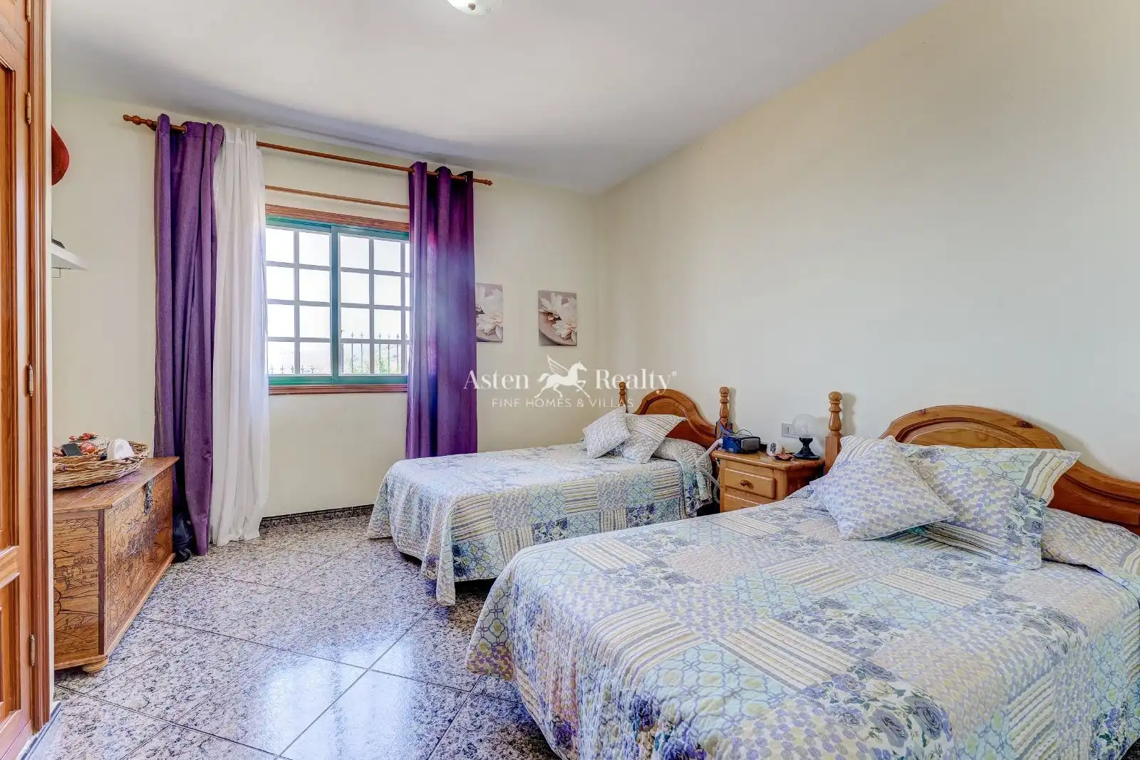 Dormitori de Casa o xalet en venda en Adeje amb Terrassa, Traster i Moblat