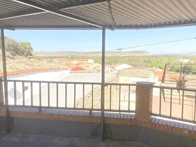 Terrace of Single-family semi-detached for sale in Funes