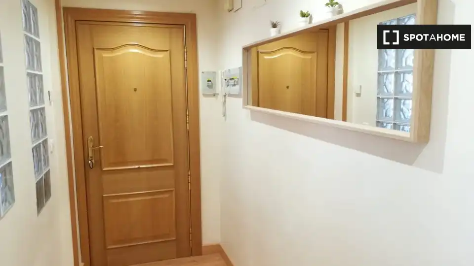 Piso de alquiler en Zaragoza con Aire acondicionado, Calefacción y Amueblado