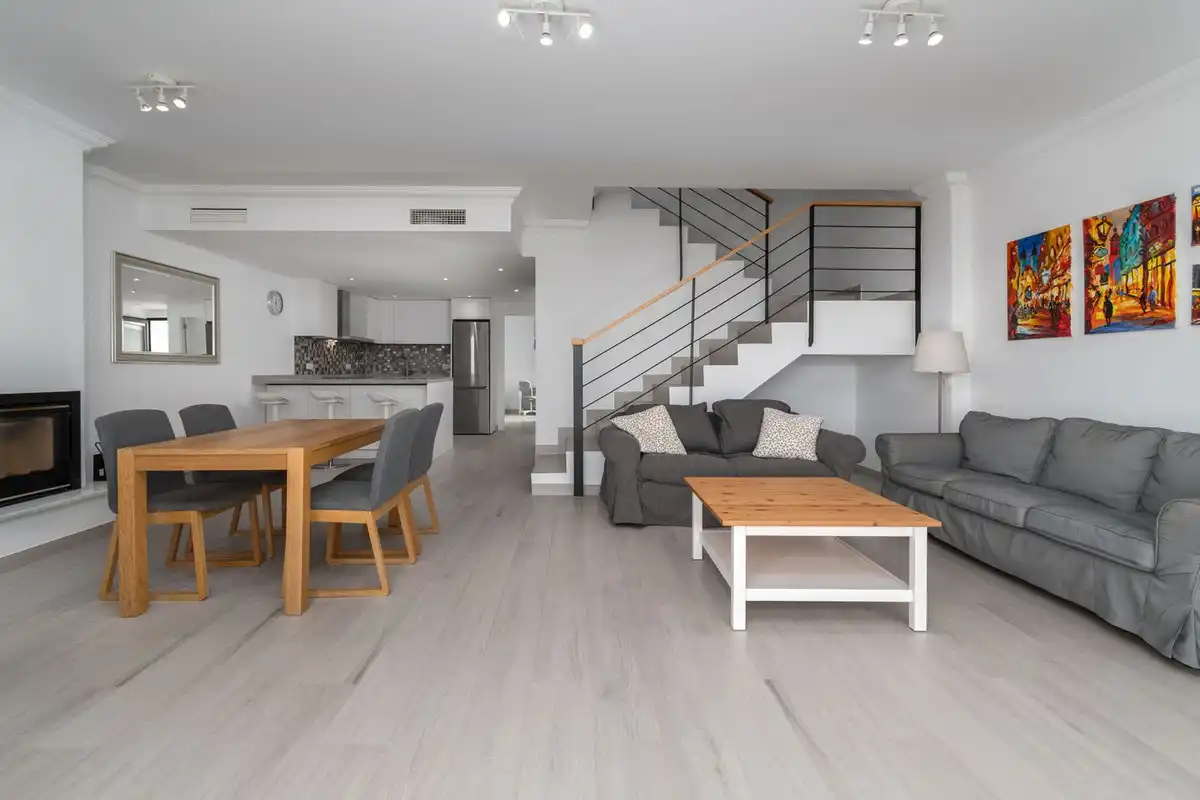 Casa adosada en venta en Ojén con Terraza, Trastero y Piscina