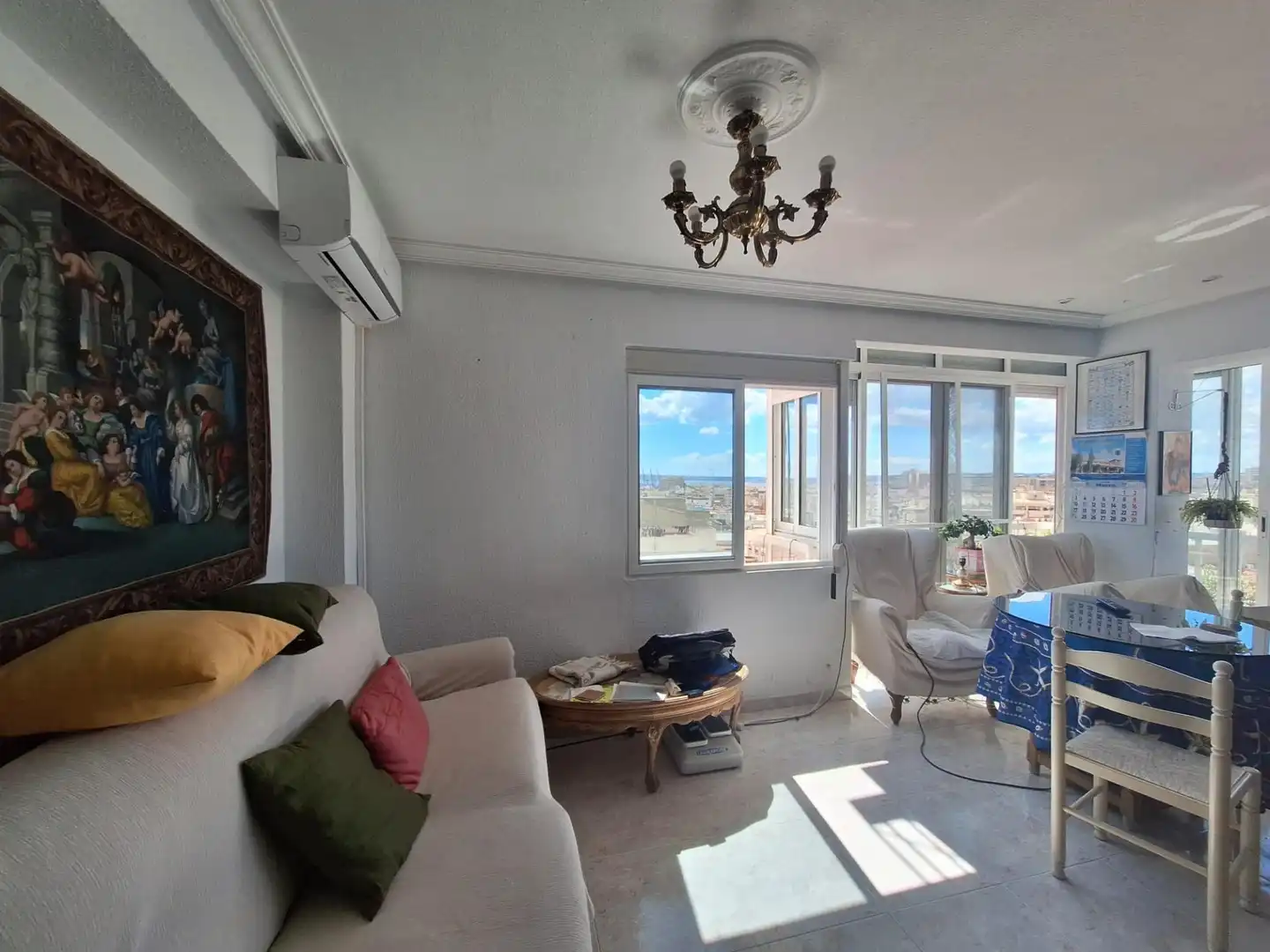 Piso con terraza en venta en Calle PINTOR GISBERT