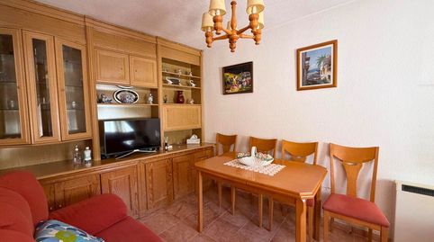 Foto 5 de Casa adosada en venta en Calle Juan Carlos I, Orusco de Tajuña, Madrid