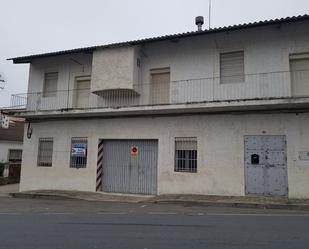 Exterior view of House or chalet for sale in Oliva de Plasencia  with Heating and Private garden