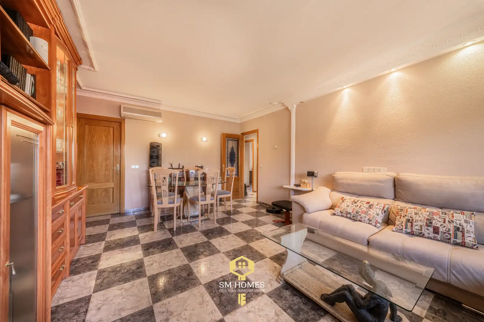 Sala d'estar de Casa o xalet en venda en Meco amb Aire condicionat, Calefacció i Jardí privat