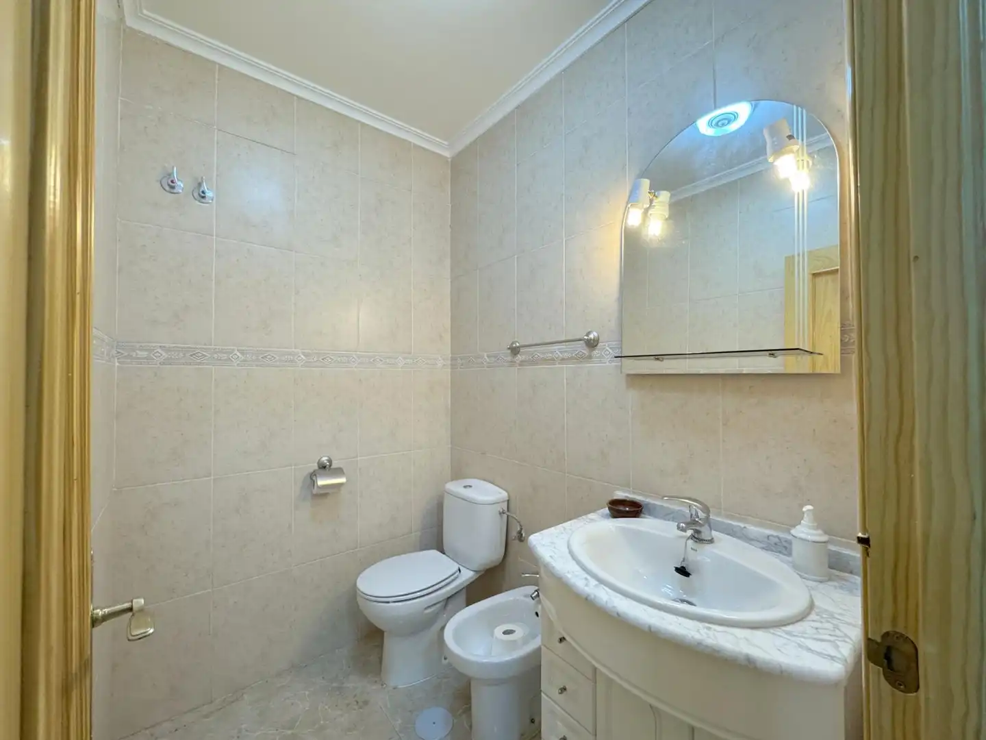 Bathroom of Country homes for sale in Poyales del Hoyo  with Air Conditioner, Terrace and Storage room