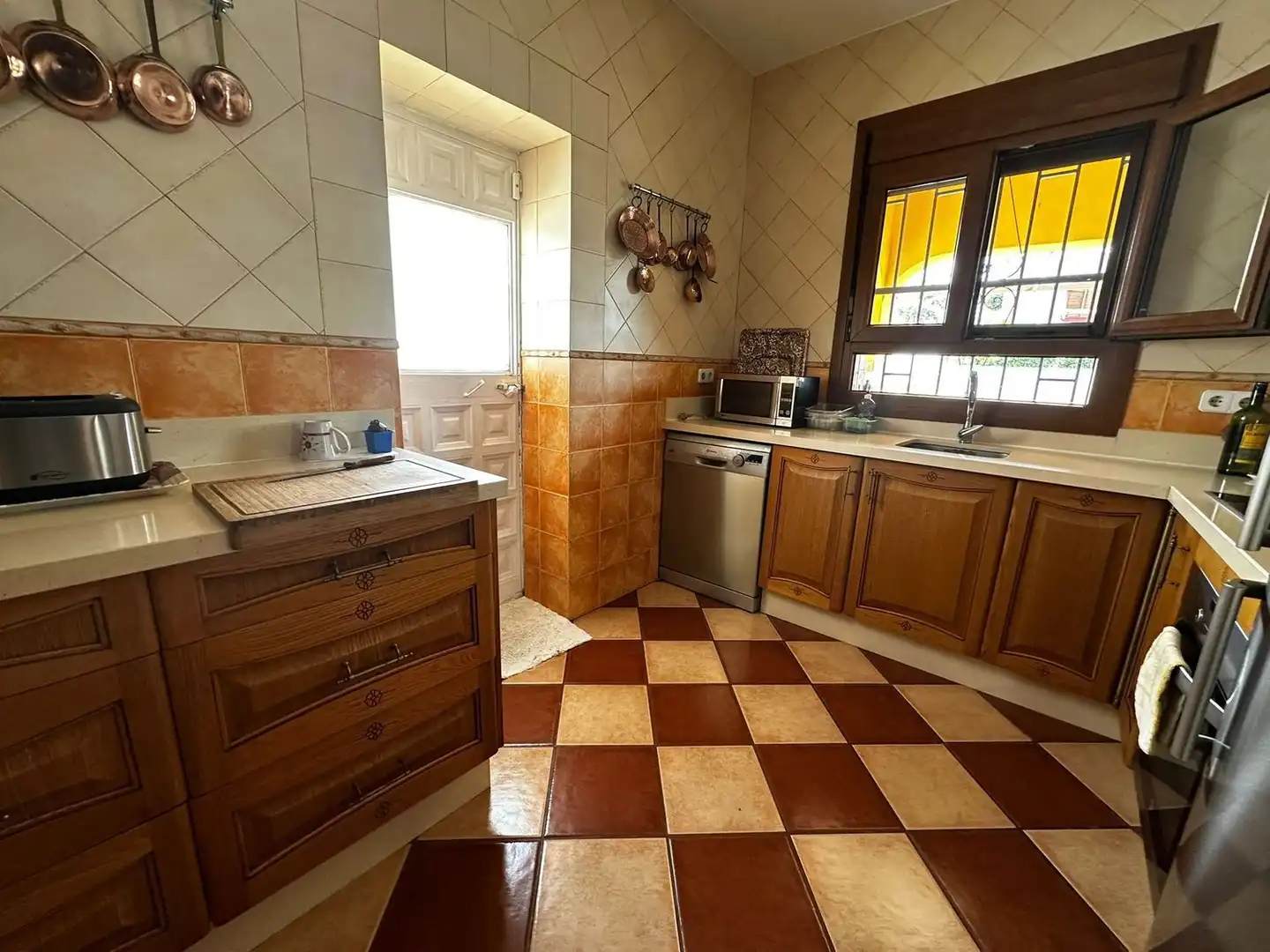 Kitchen of Houses for sale in Algeciras  with Terrace and Community pool