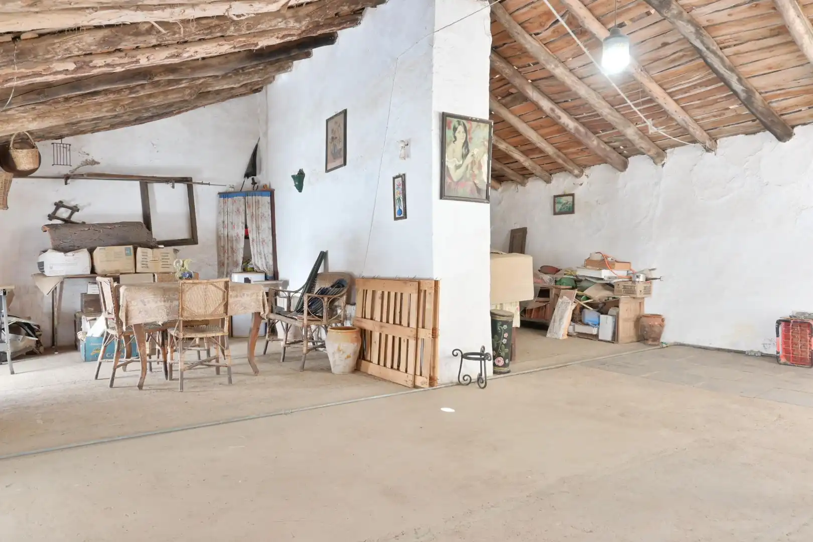 Houses for sale in Fuentes de León, Badajoz