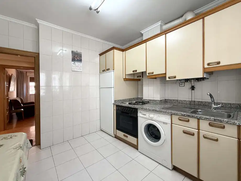 Kitchen of Flat for sale in Vitoria - Gasteiz  with Heating, Storage room and Furnished
