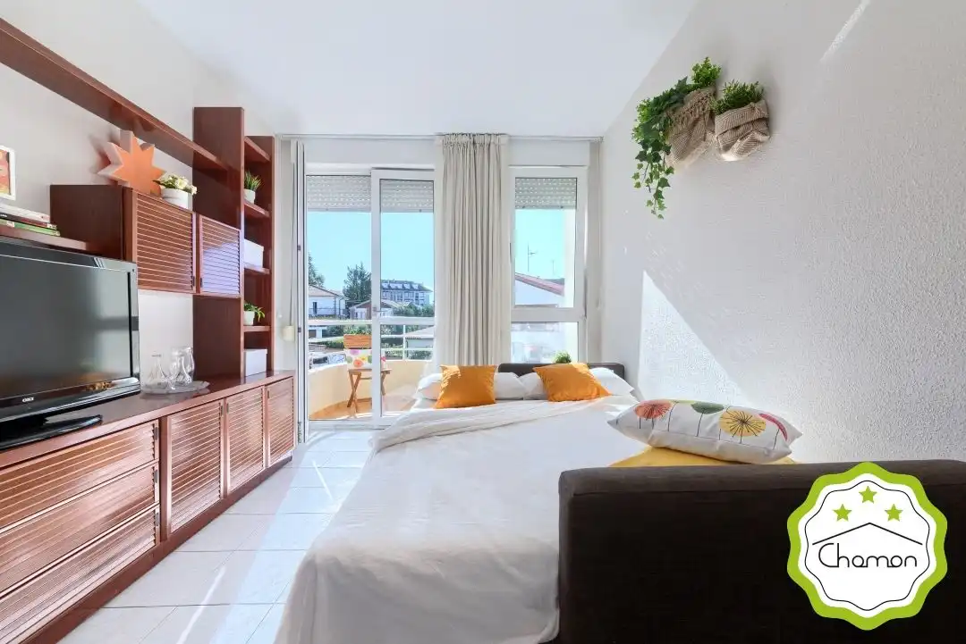 Schlafzimmer von Wohnung zur Miete in Noja mit Heizung, Privatgarten und Terrasse