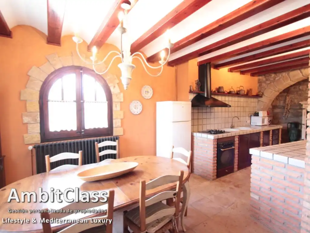 Cuina de Casa o xalet en venda en Vallfogona de Riucorb amb Calefacció, Jardí privat i Terrassa