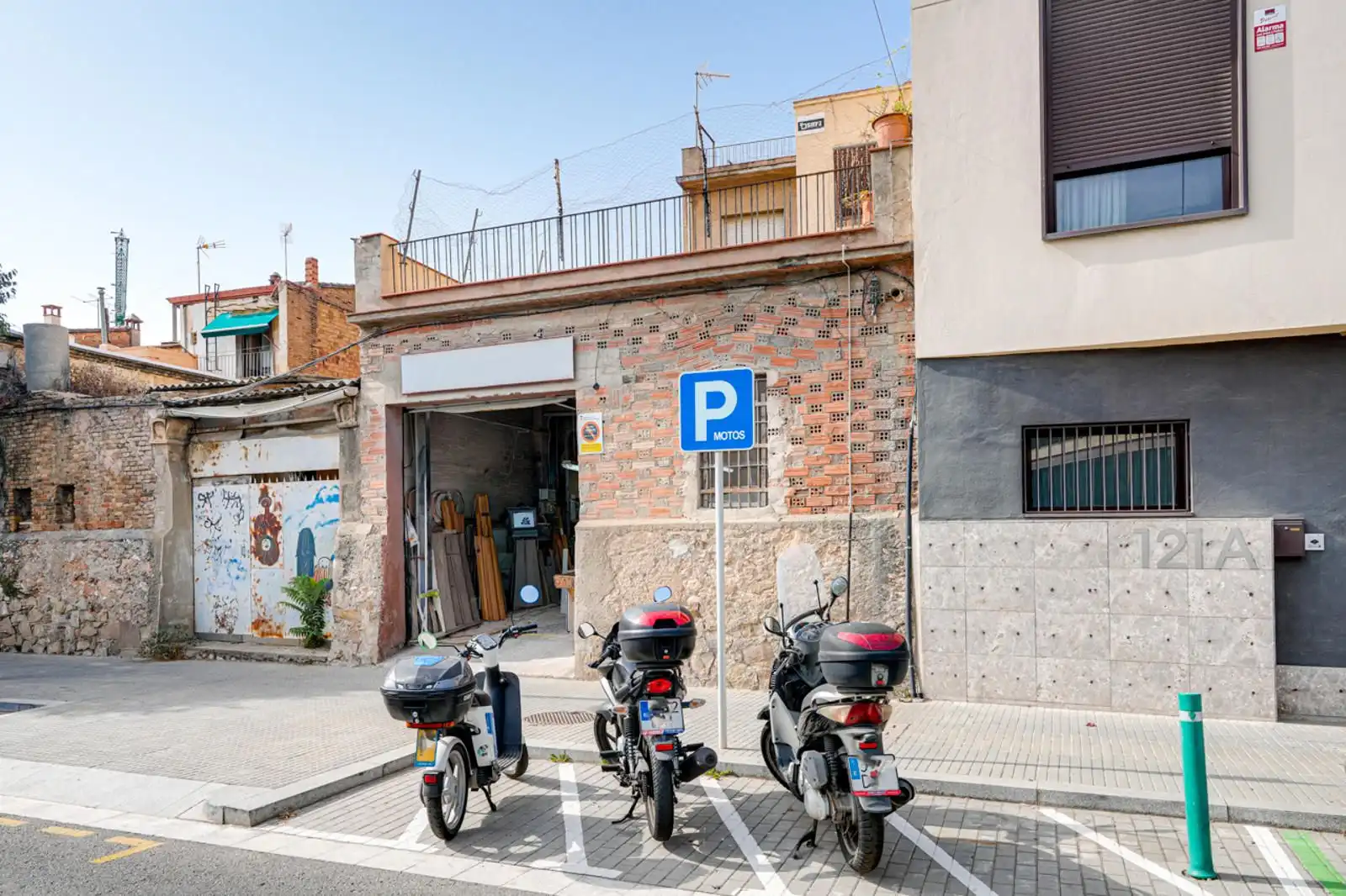 Aparcament de Edifici en venda en Sant Feliu de Llobregat