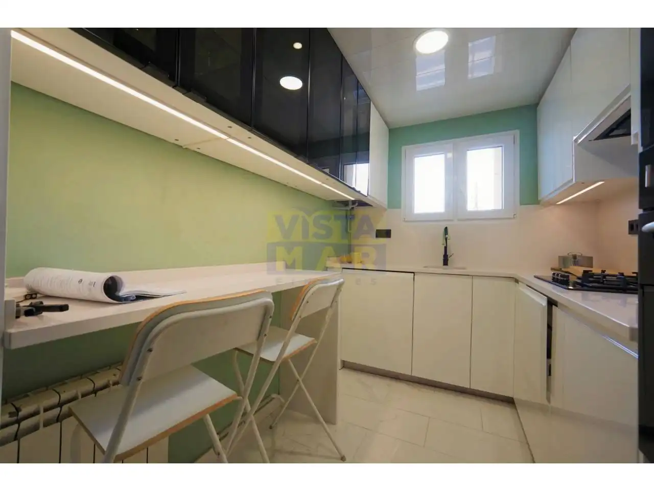 Cocina de Piso de alquiler en Cubelles con Aire acondicionado, Calefacción y Terraza