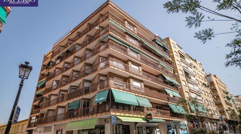 Foto 3 de Piso en venta en Calle Emperatriz Eugenia, 6, Camino de Ronda, Granada Capital