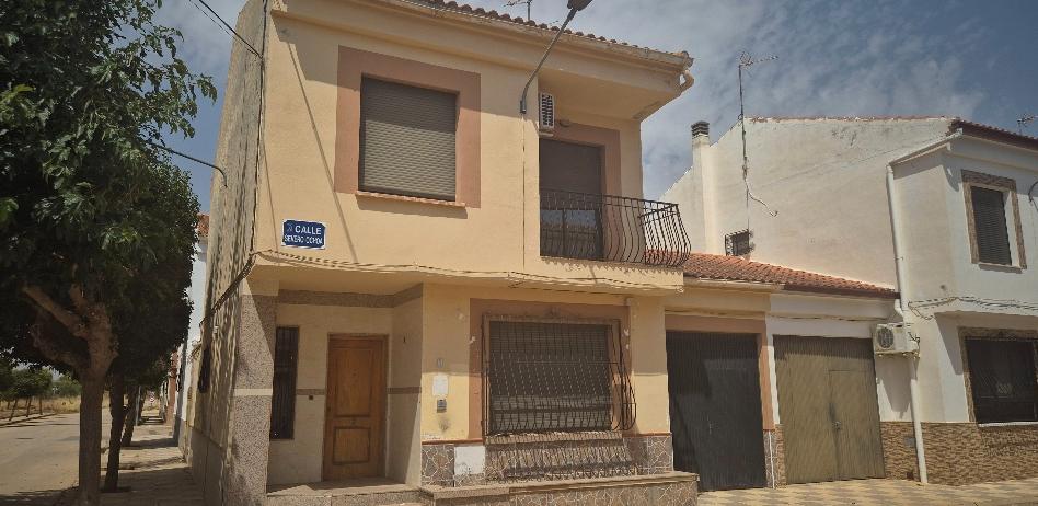 Foto 1 de Casa o xalet en venda a Calle Severo Ochoa, 1, Pedanías - Extrarradio, Albacete