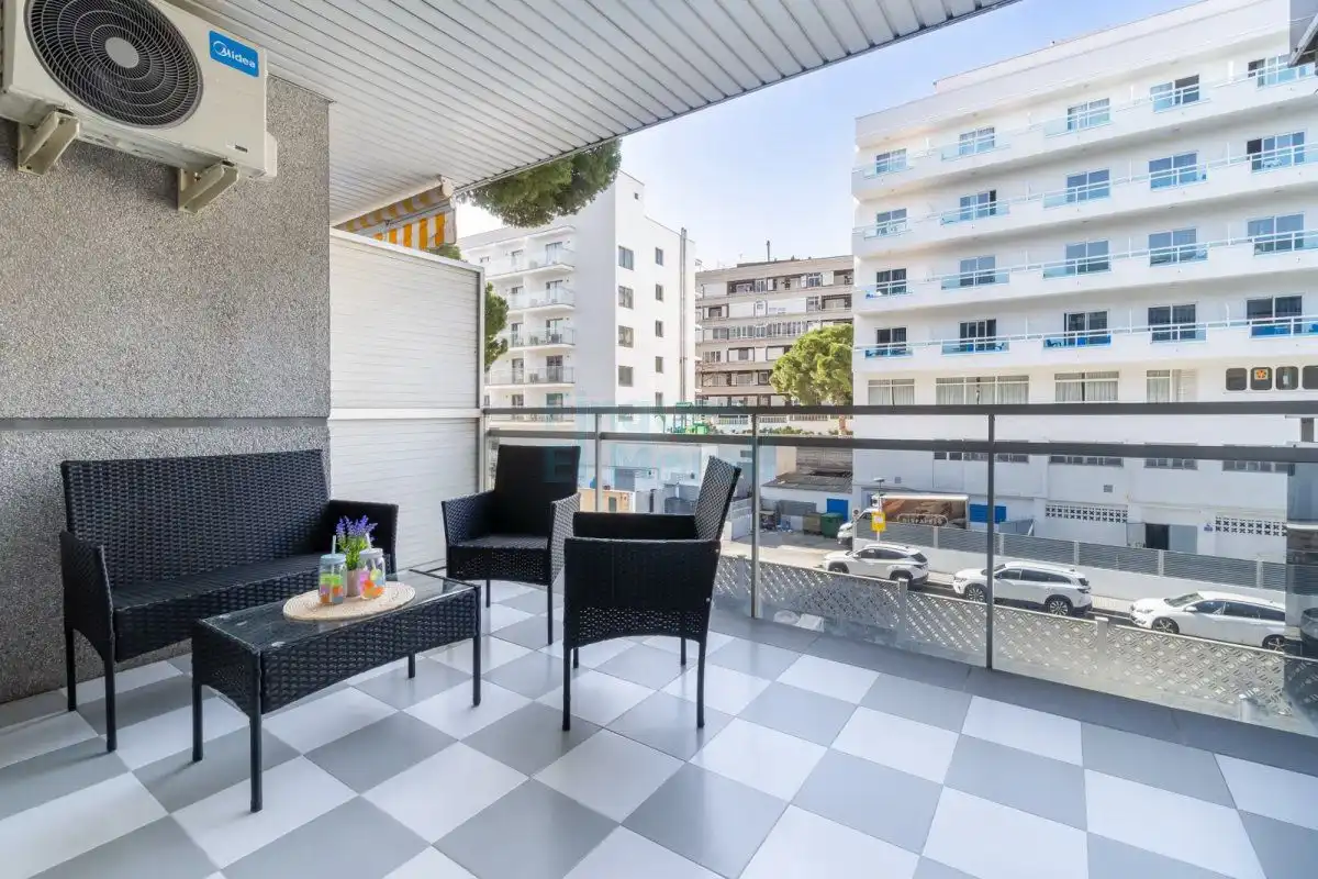 Pis amb piscina en venda a Mar i Camp - Platja dels Capellans, imagen 10