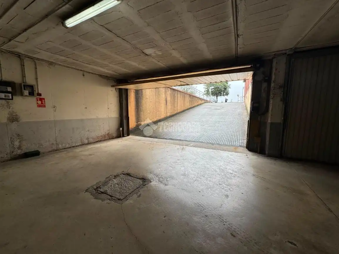 Aparcament de Garatge de lloguer en Santander