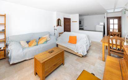 Bedroom of Flat for sale in  Granada Capital