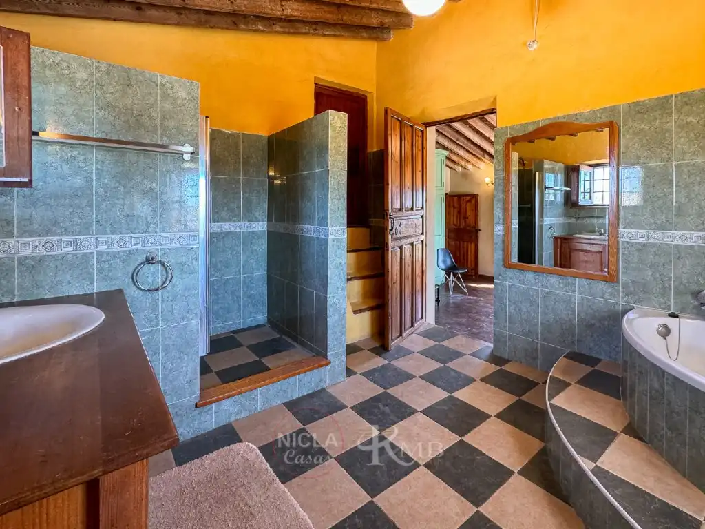 Bany de Casa o xalet en venda en Antas amb Jardí privat, Terrassa i Piscina