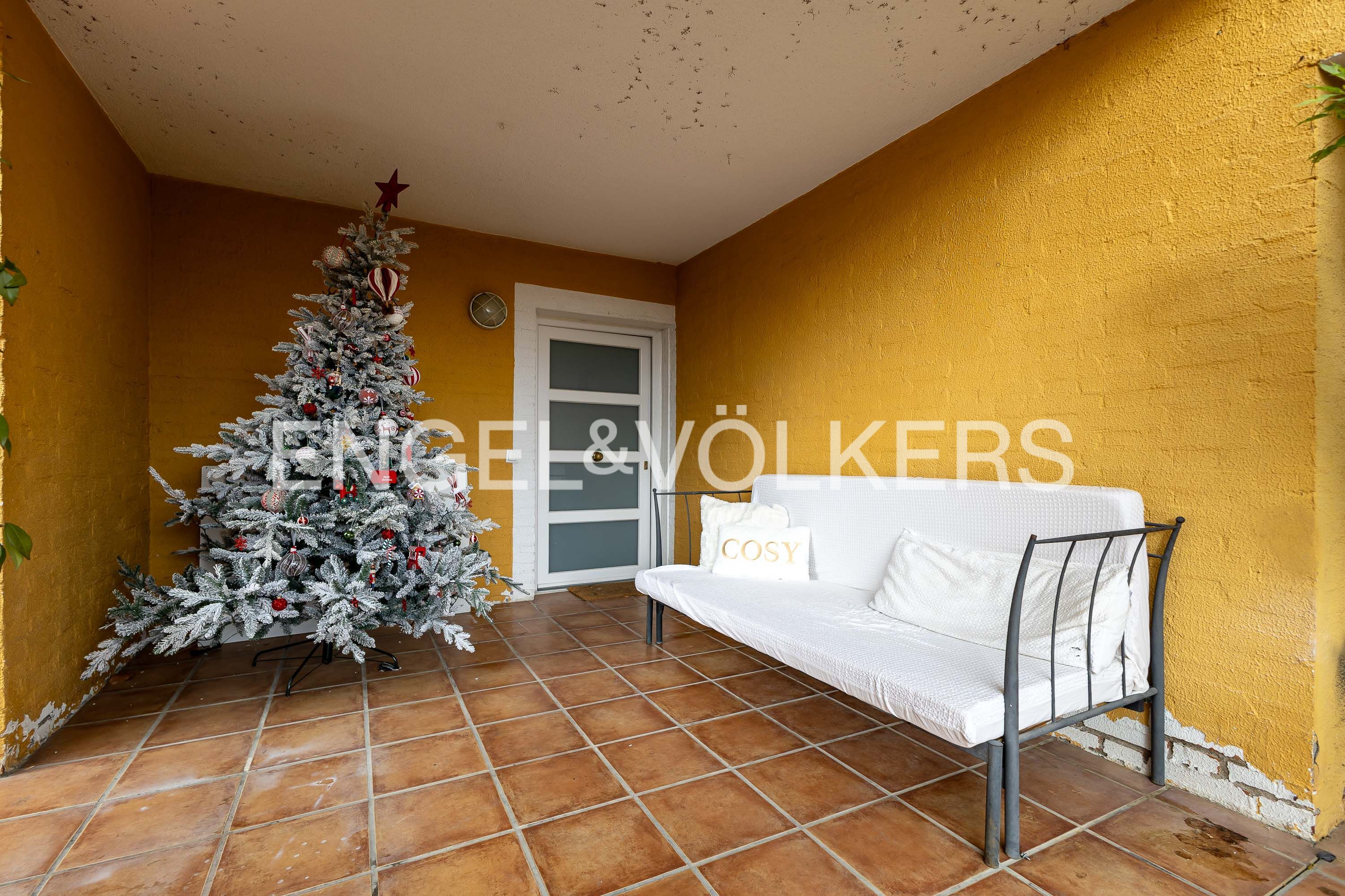 Terraza de Casa o chalet en venta en Boadilla del Monte con Calefacción, Jardín privado y Piscina