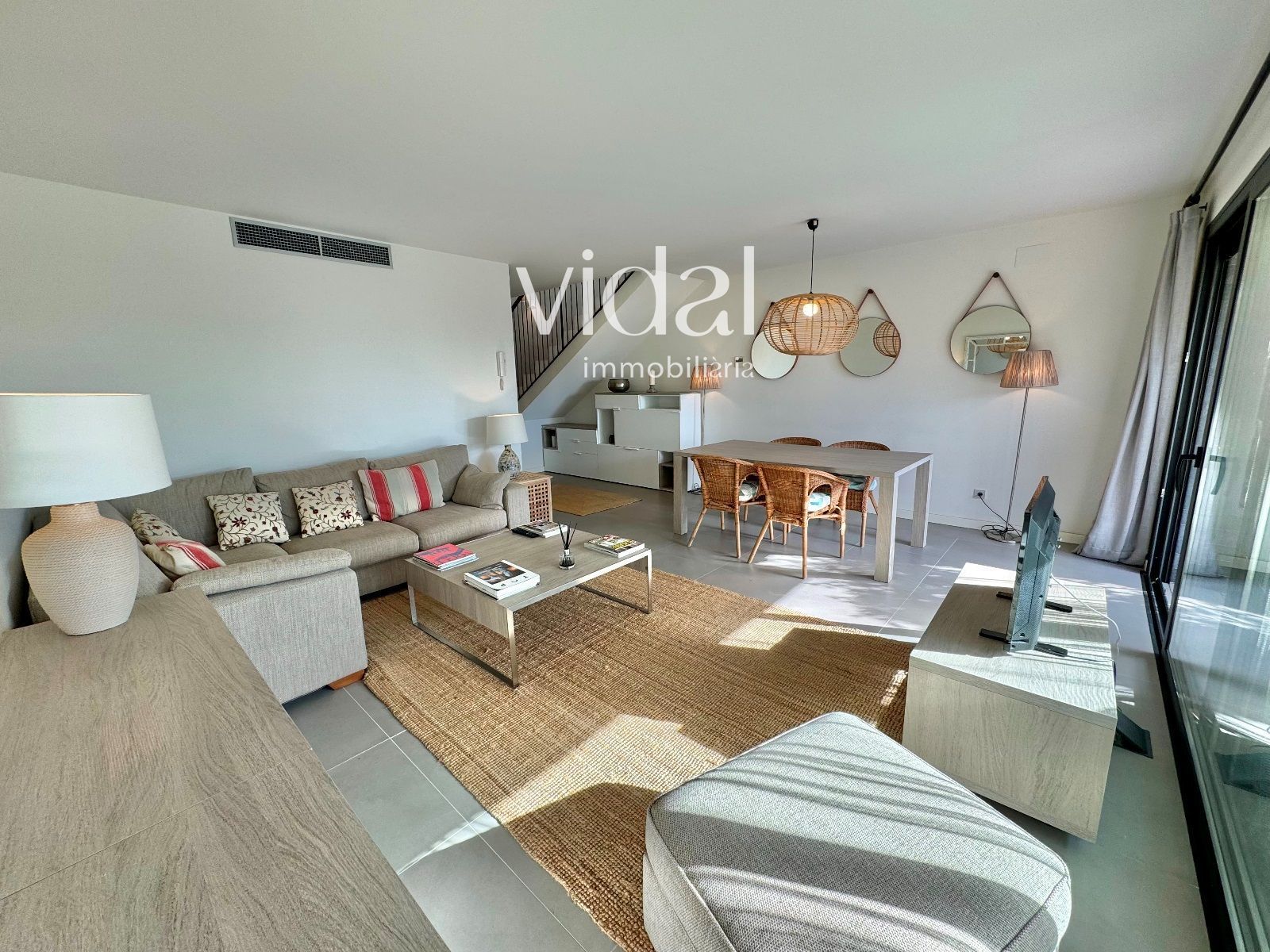 Living room of Single-family semi-detached for sale in Palamós  with Air Conditioner, Heating and Terrace