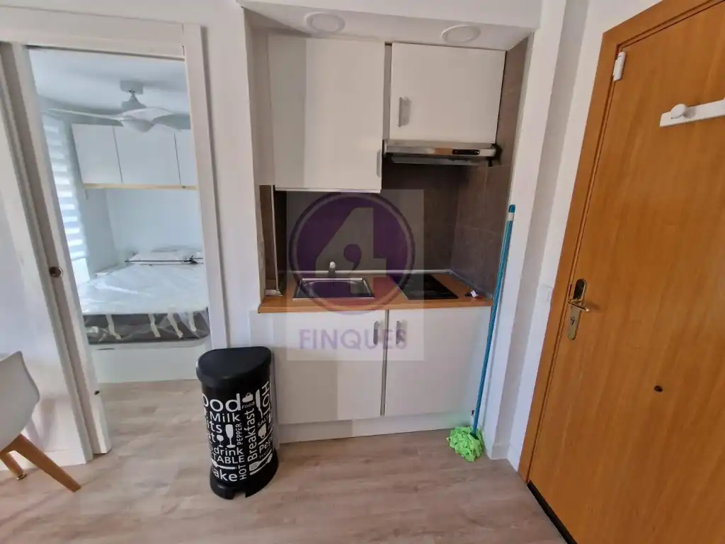 Cocina de Apartamento en venta en Castell d'Aro, Platja d'Aro i s'Agaró con Aire acondicionado y Piscina