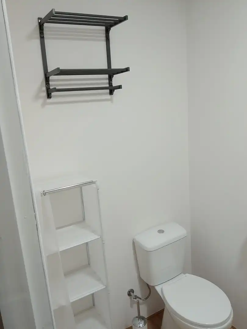 Bathroom of Flat for rent in Ciudad Real  with Heating, Terrace and Furnished
