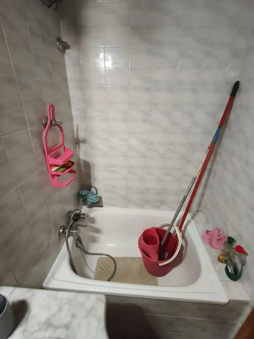 Baño de Piso en venta en Olesa de Montserrat con Terraza