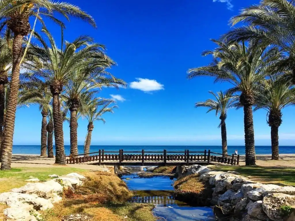 Vista exterior de Pis en venda en Torremolinos amb Aire condicionat, Calefacció i Terrassa