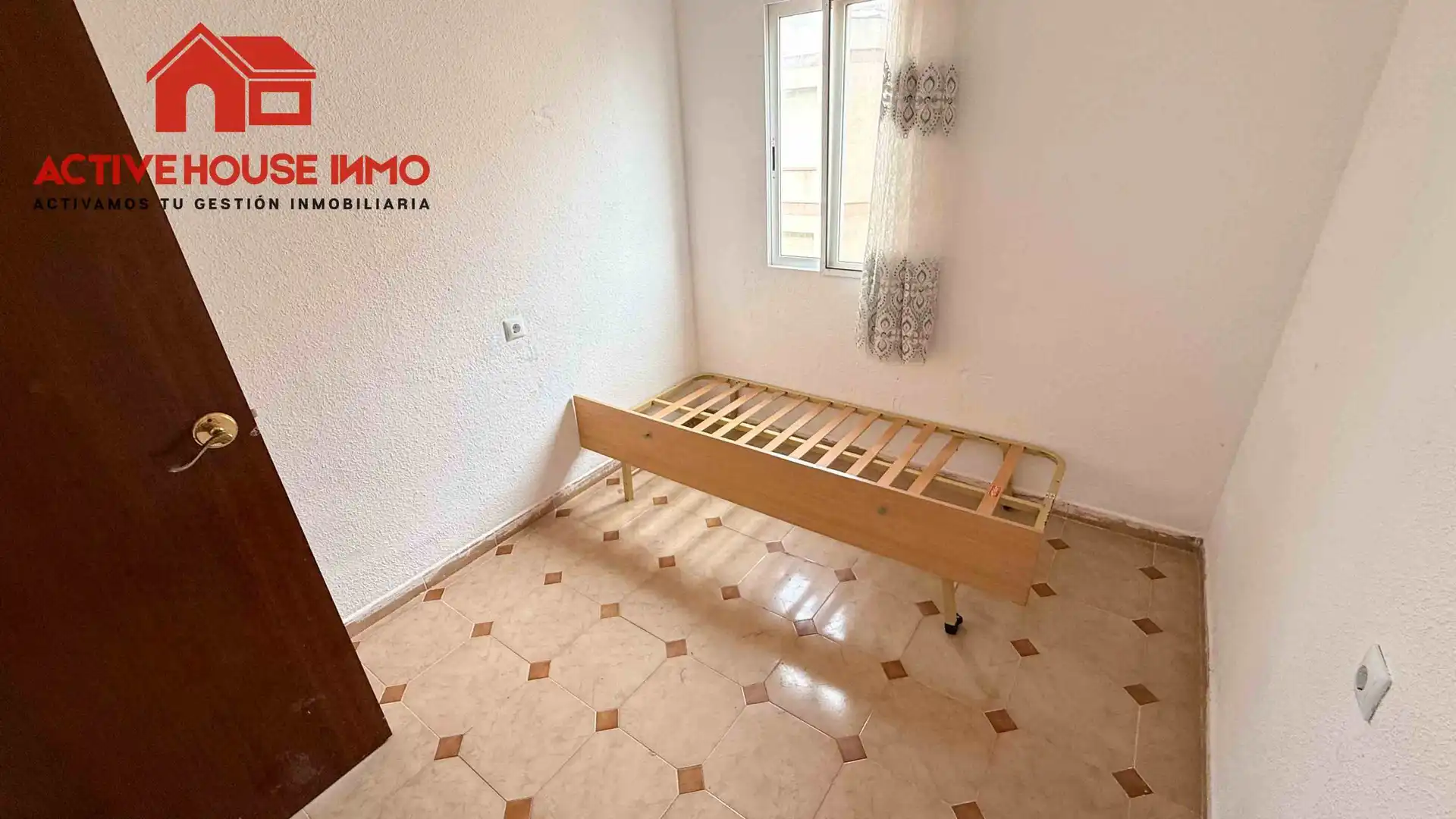 Piso con terraza en venta en Carrer del Marquès de Valterra, imagen 23