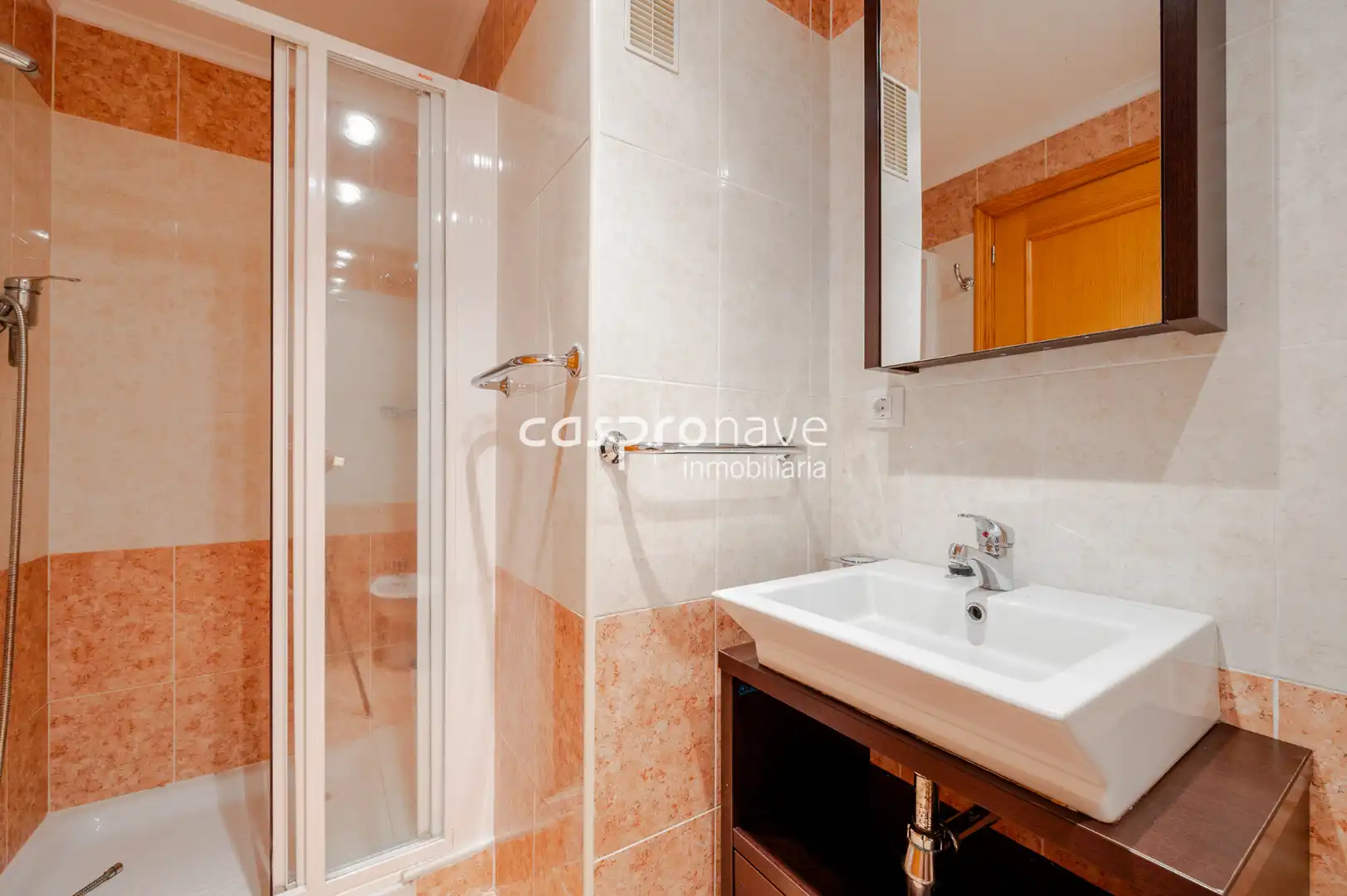 Baño de Piso en venta en Oeste