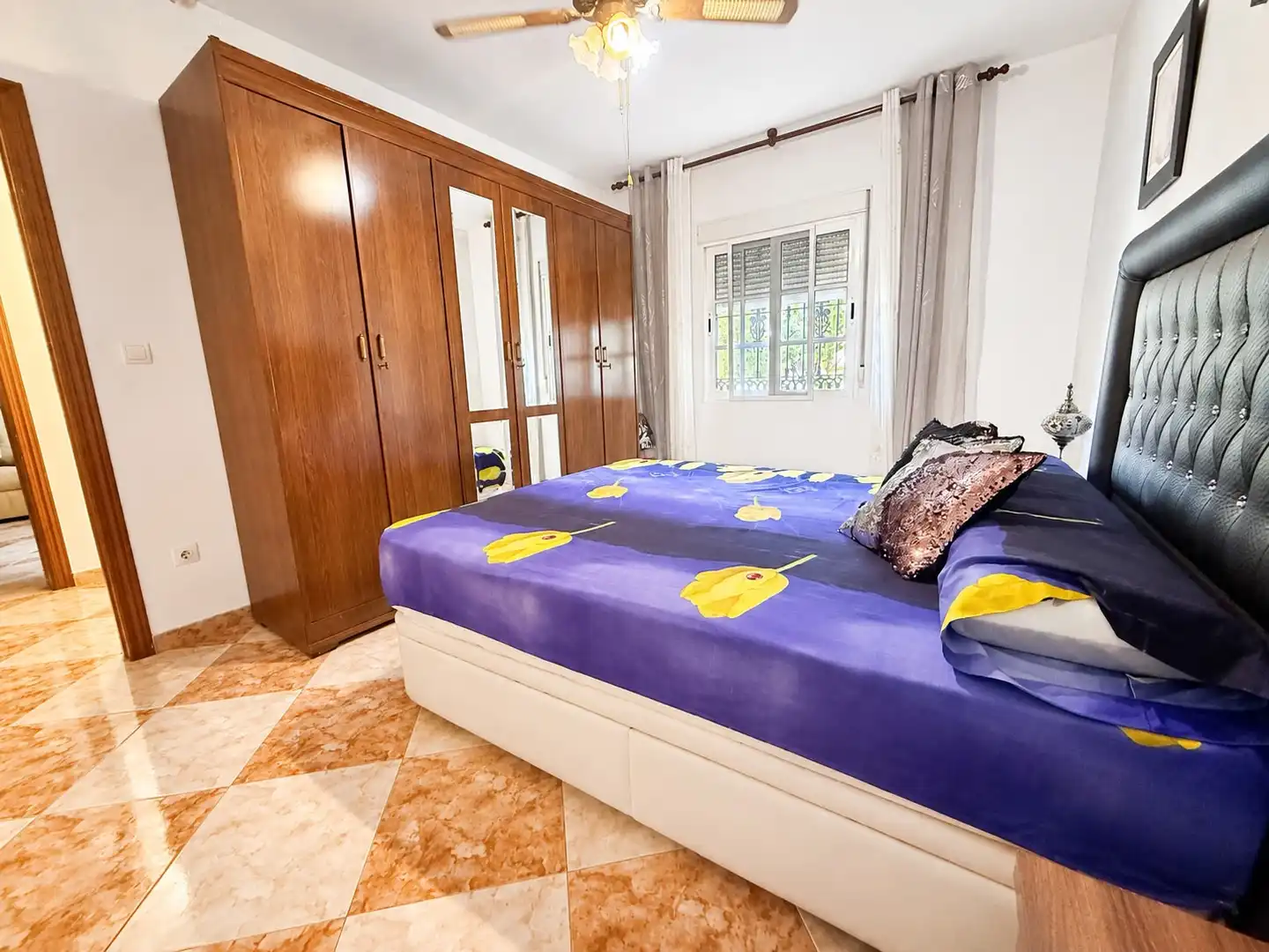 Habitación de Casa o chalet en venta en Láchar con Aire acondicionado, Calefacción y Jardín privado