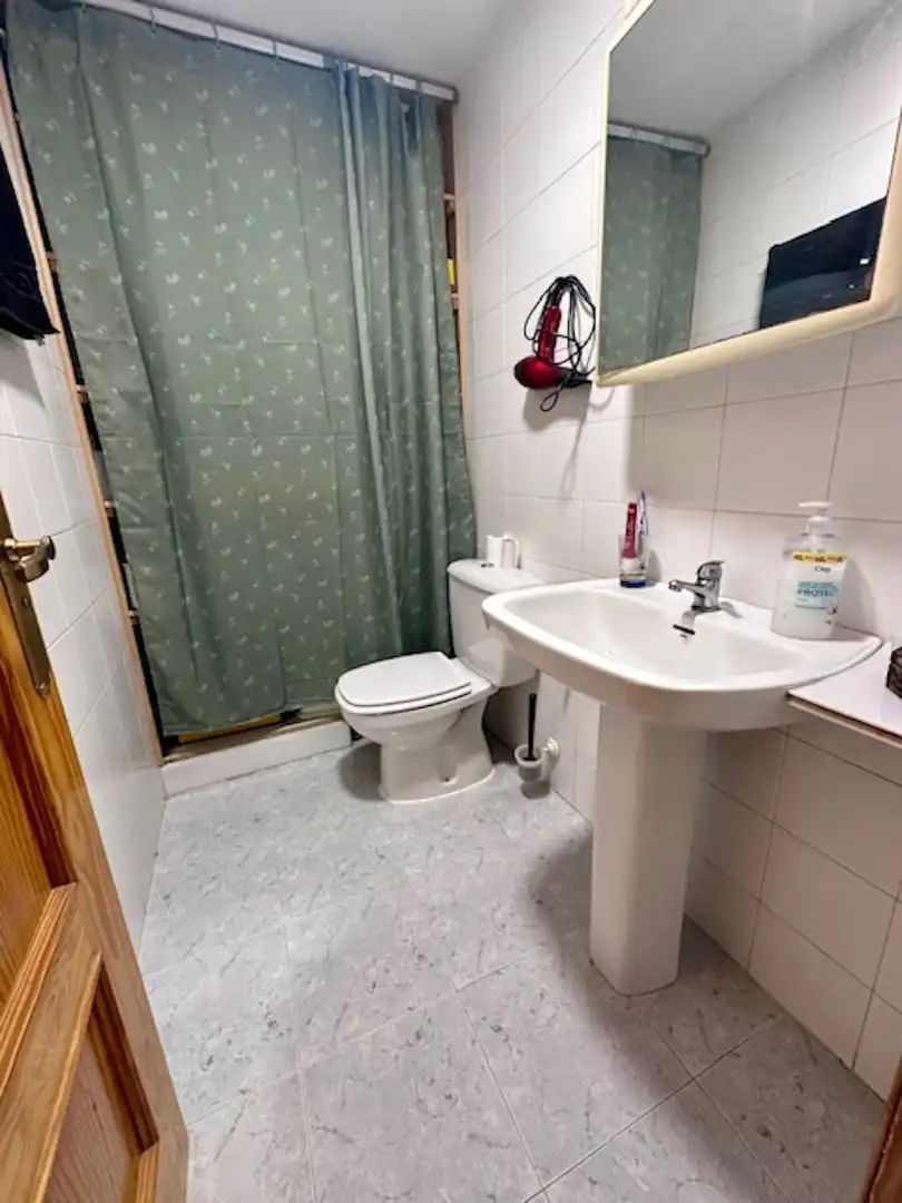Bathroom of Flat for sale in Marbella  with Air Conditioner and Furnished