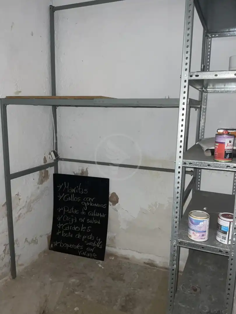 Local en venta en Linares con Aire acondicionado