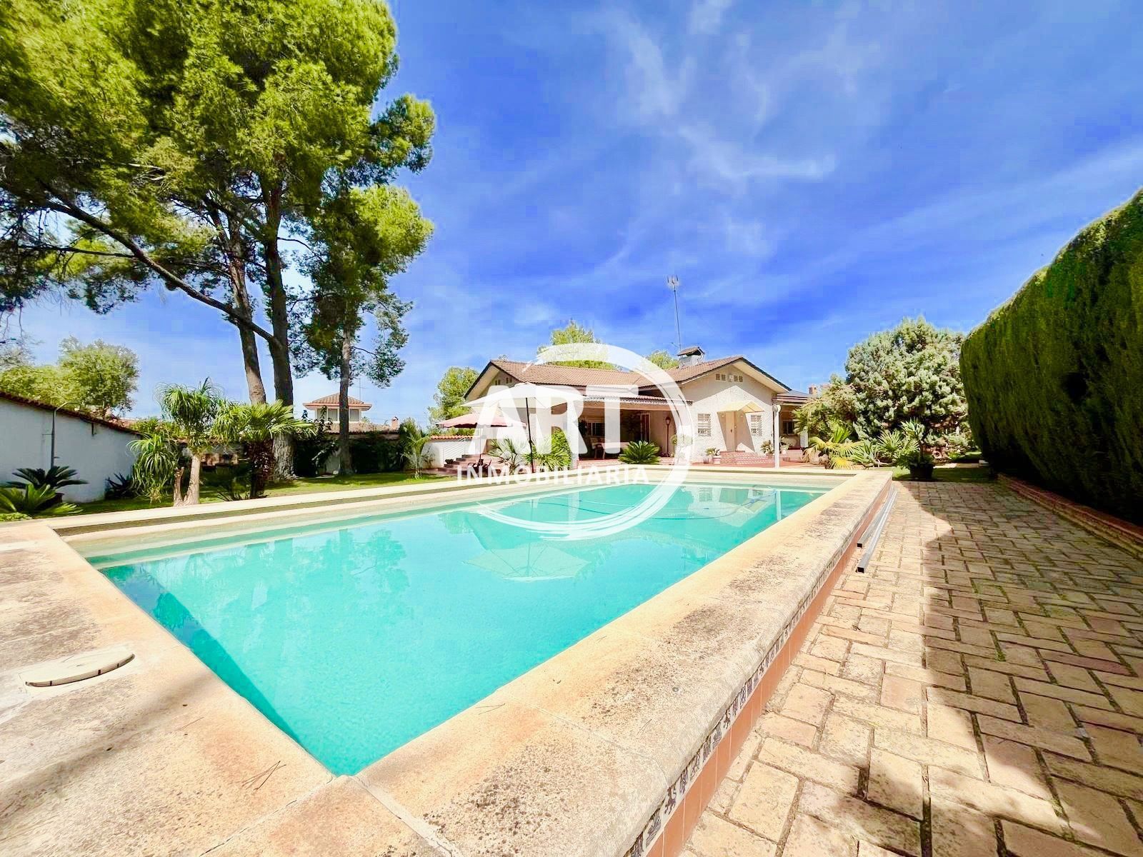 Garden of House or chalet for sale in L'Eliana  with Air Conditioner, Heating and Private garden
