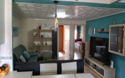 Sala d'estar de Apartament en venda en Elche / Elx amb Aire condicionat i Terrassa