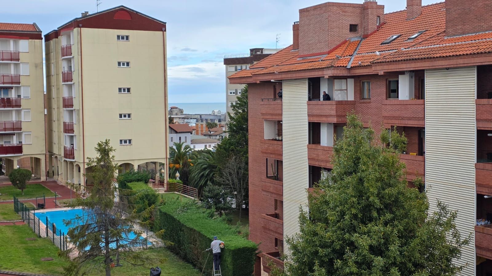 Exterior view of Duplex for sale in Castro-Urdiales  with Heating, Storage room and Community pool