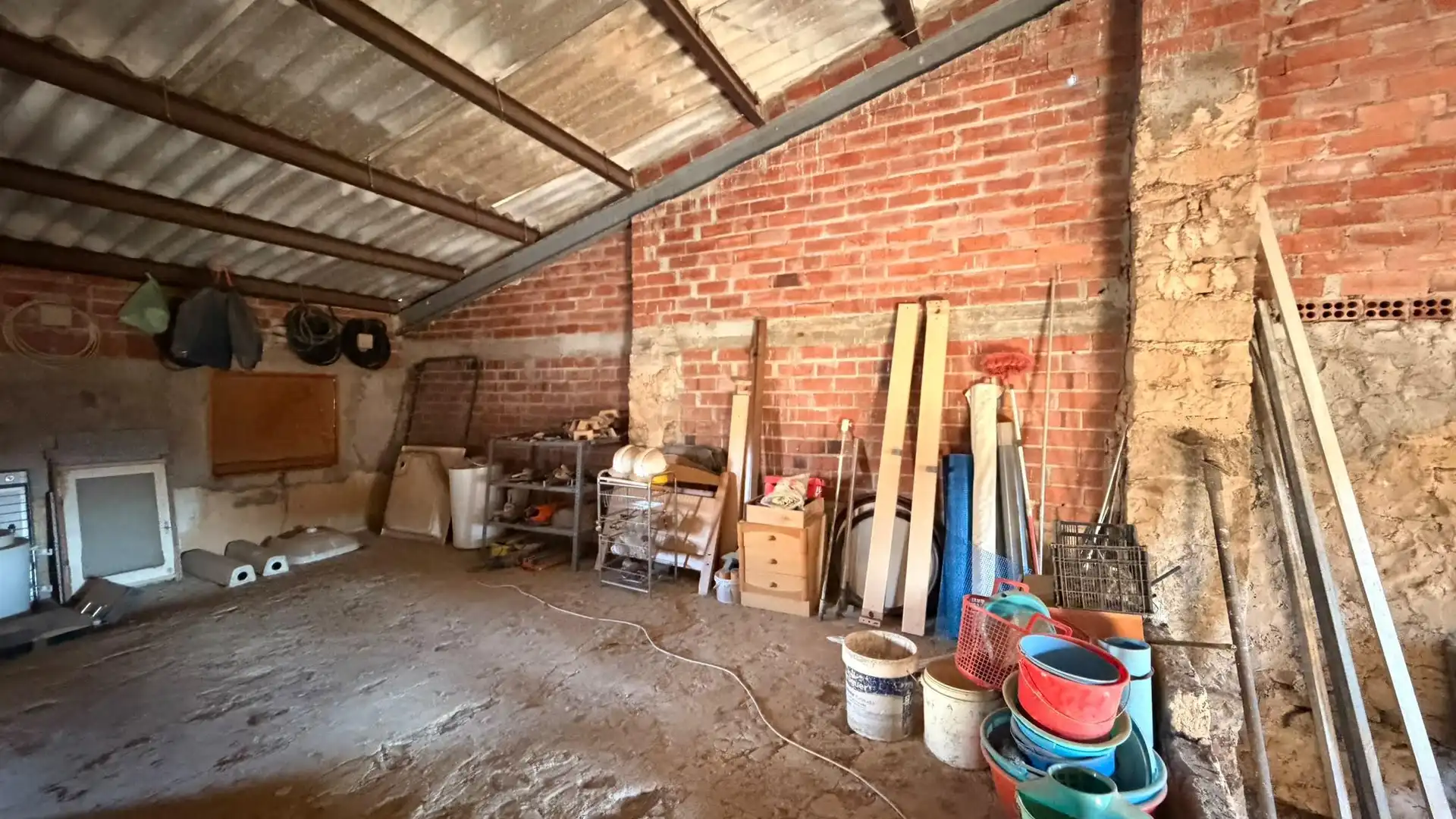 Casa aparellada amb jardí en venda a Ontiñena, imagen 18