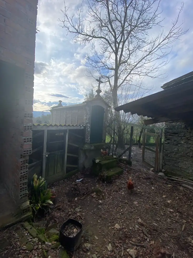 Casa rústica en venda a Lalín, imagen 8