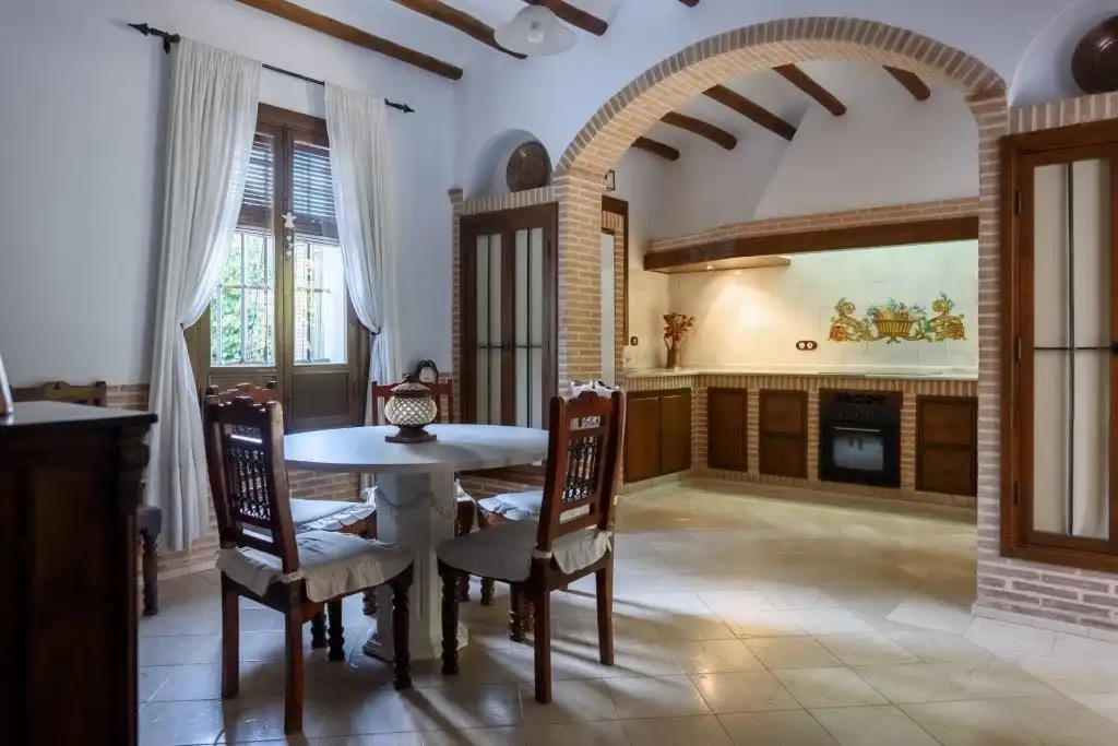 Dining room of Houses for sale in Sevilla  with Air Conditioner, Private garden and Terrace