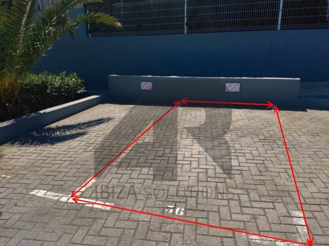 Garaje en Venta en Carrer de Corona, 34 en S'Eixample - Can Misses