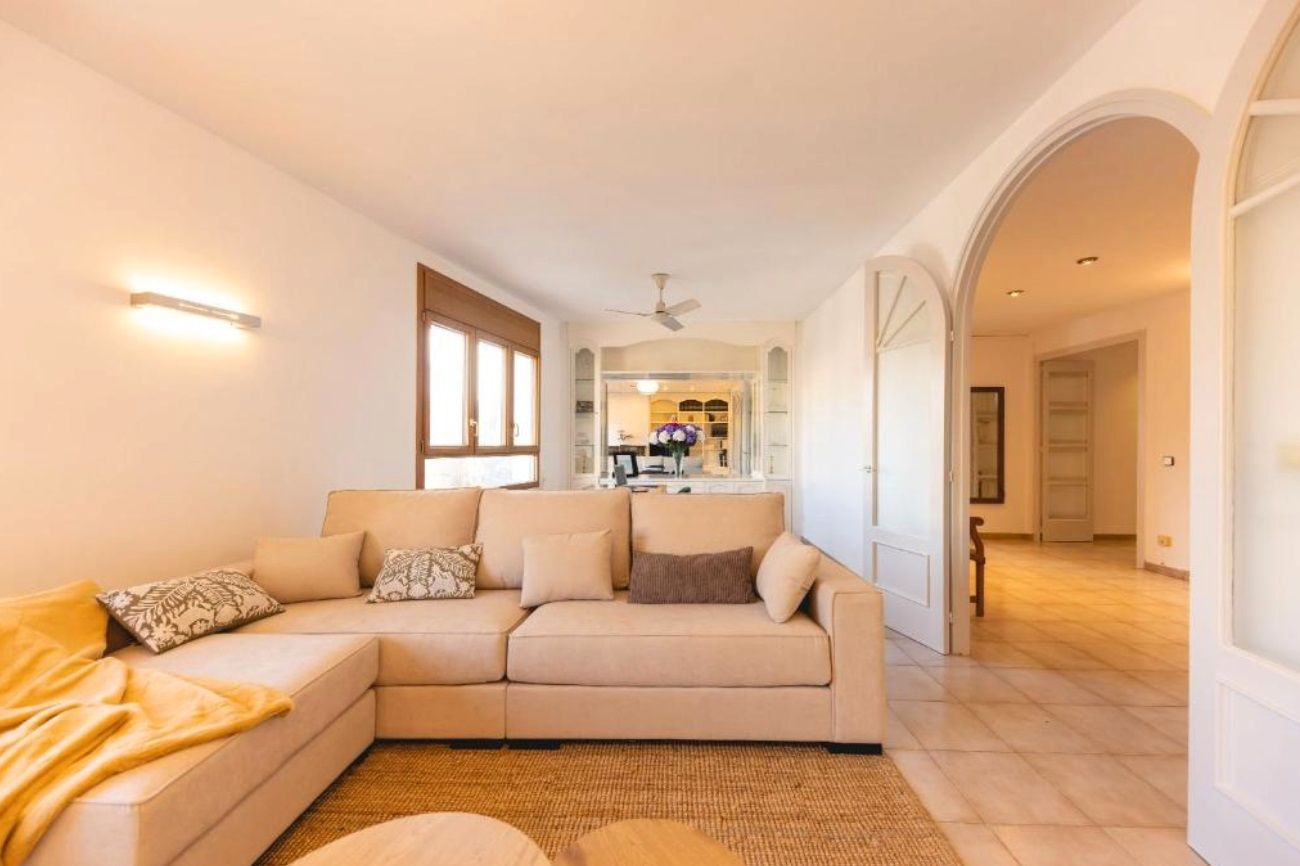 Sala de estar de Apartamento de alquiler en Girona Capital con Aire acondicionado, Calefacción y Parquet