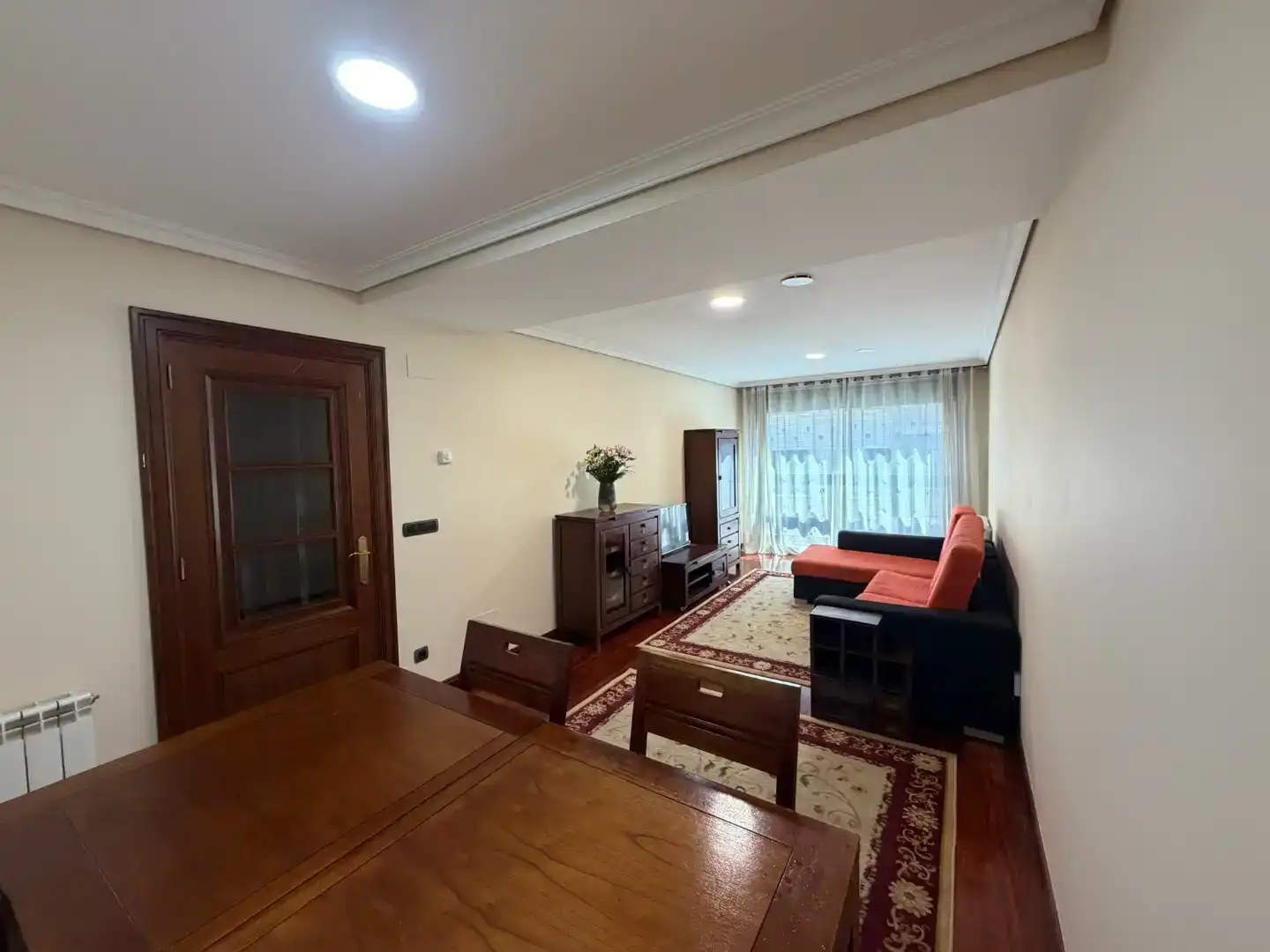 Sala de estar de Piso de alquiler en Vigo  con Parquet, Trastero y Amueblado