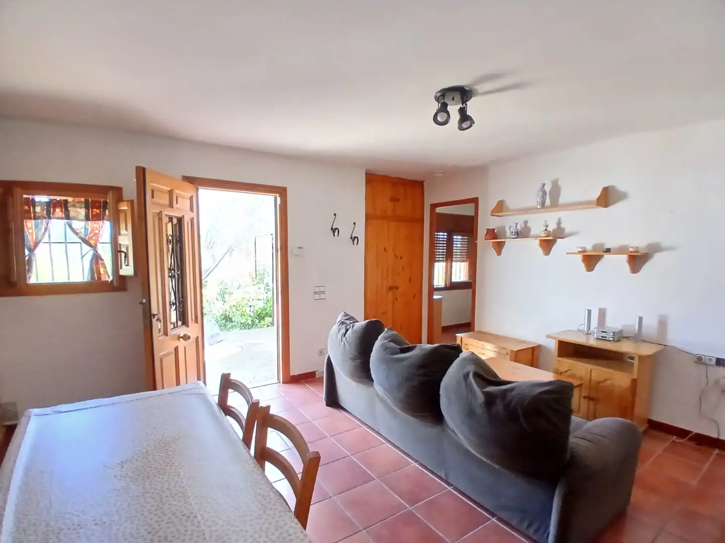 Sala d'estar de Casa o xalet en venda en Sant Pere de Vilamajor amb Jardí privat, Traster i Moblat