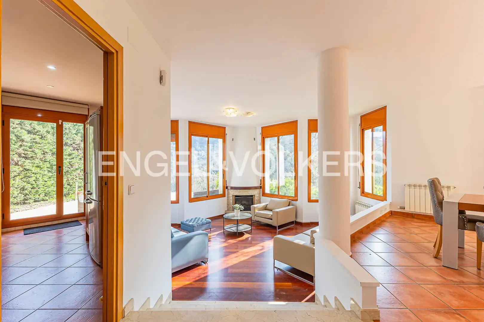 Sala de estar de Casa o chalet en venta en Barcelona con Aire acondicionado, Calefacción y Jardín privado
