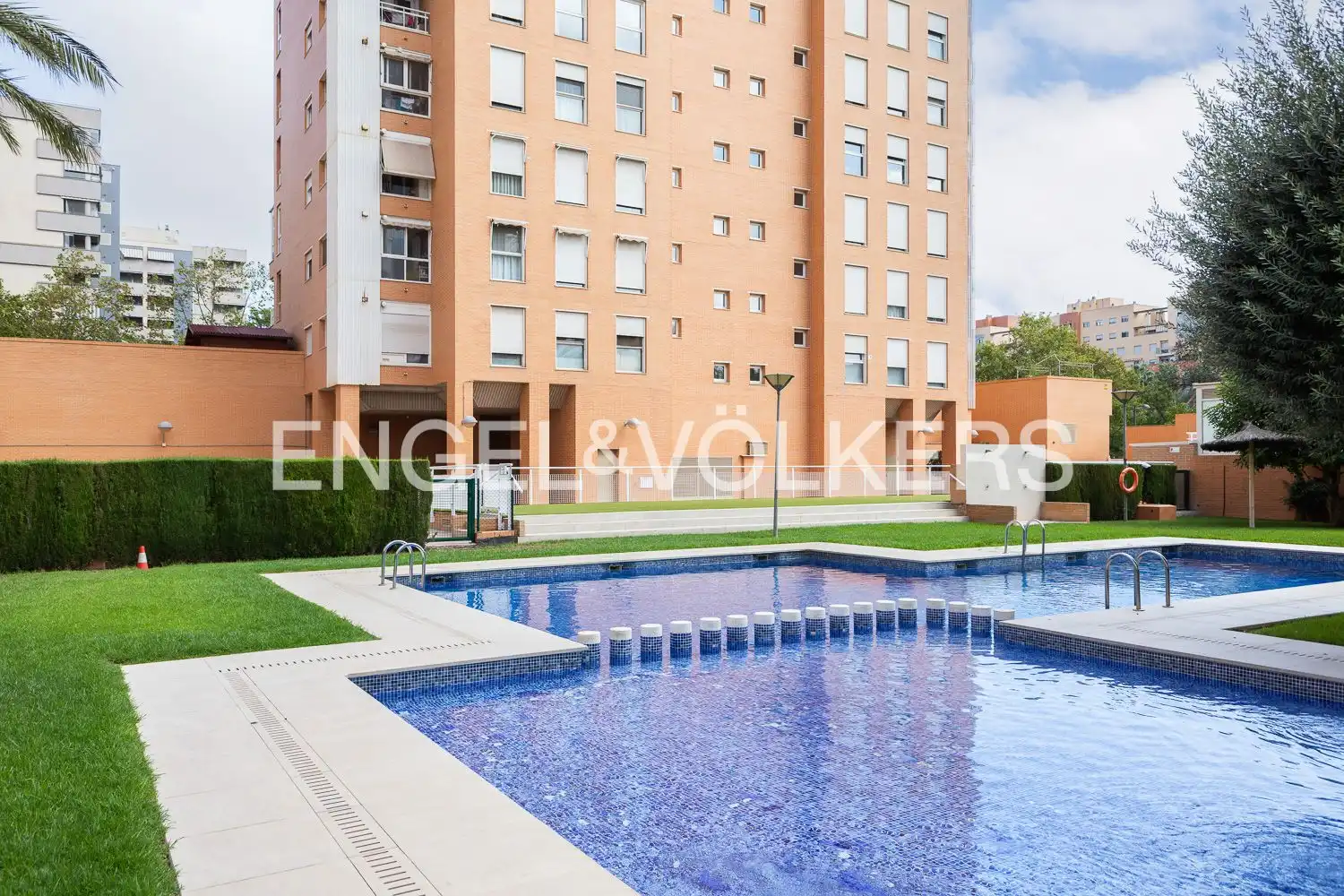 Piscina de Piso en venta en Valencia con Aire acondicionado, Calefacción y Parquet