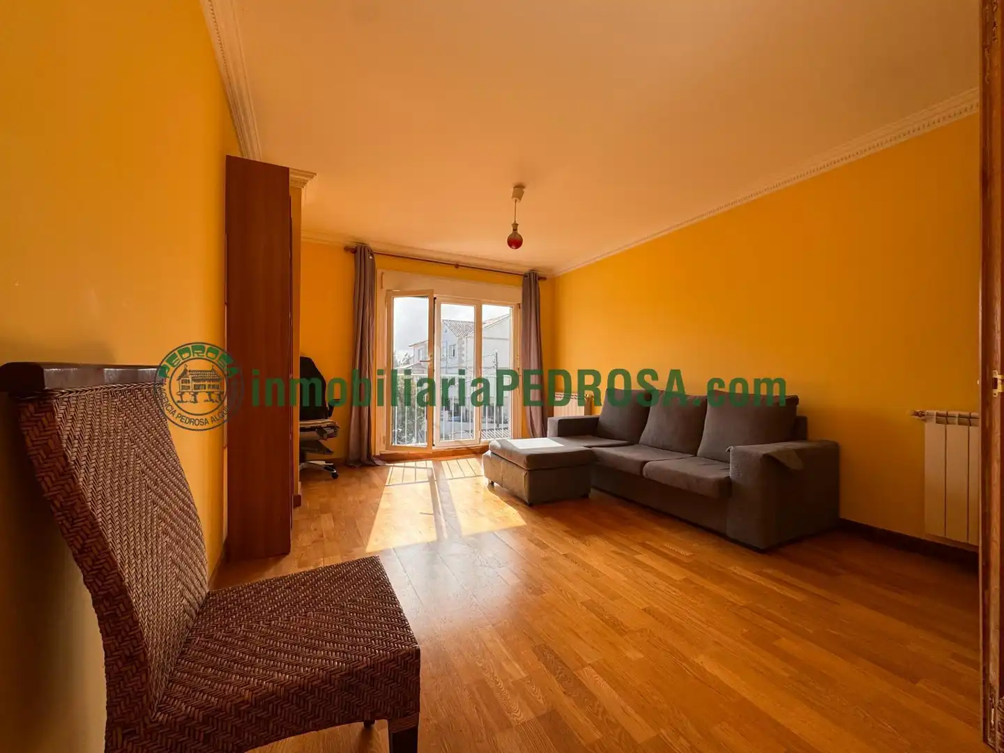 Vista exterior de Apartamento en venta en San Salvador - Caeira